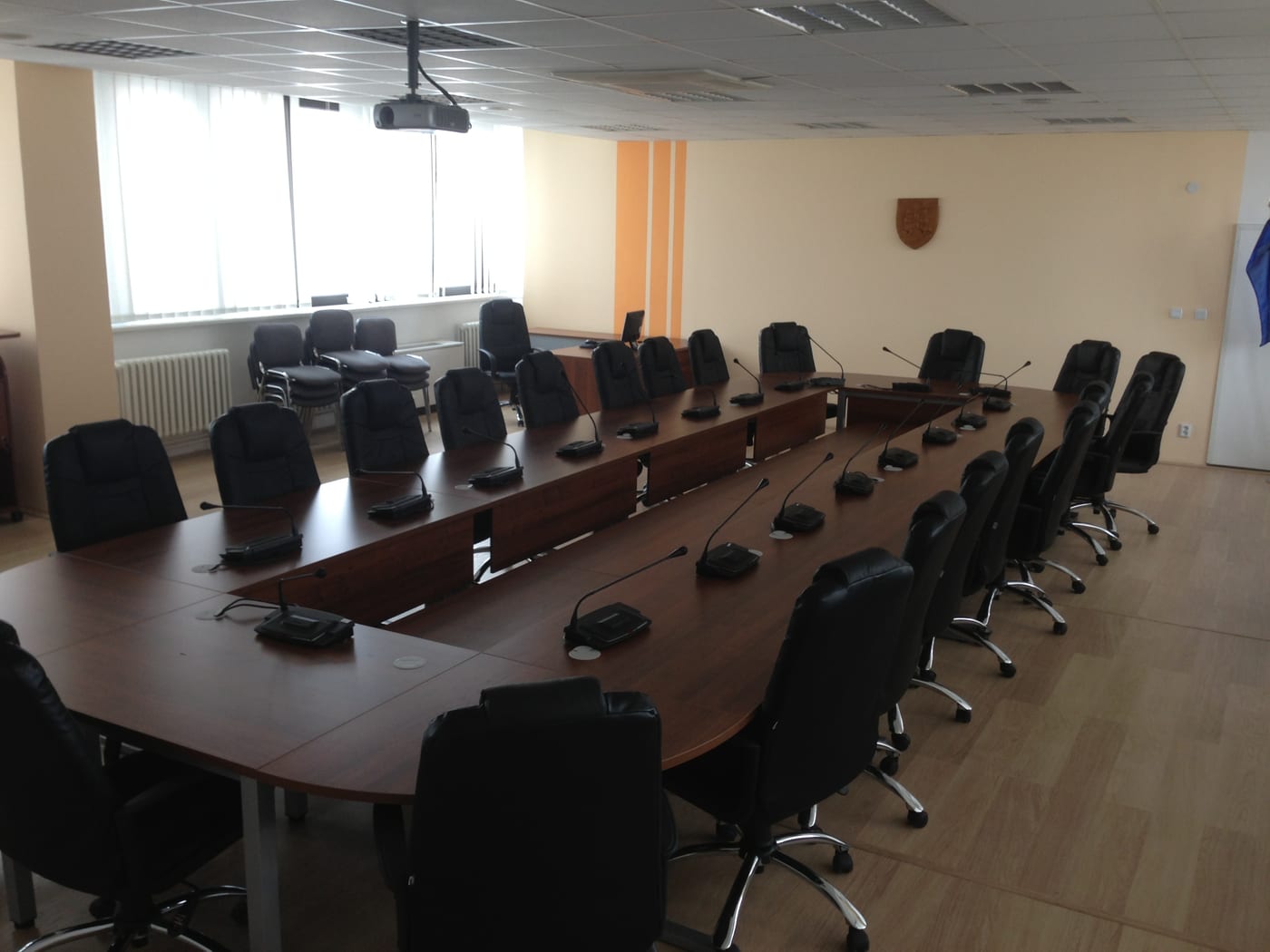 Rokovacie stoly EASY SPACE — model